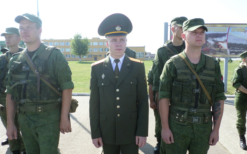 v-85-j-brigade-svyazi-linejnoj-oficerskoe-popolnenie (10).JPG