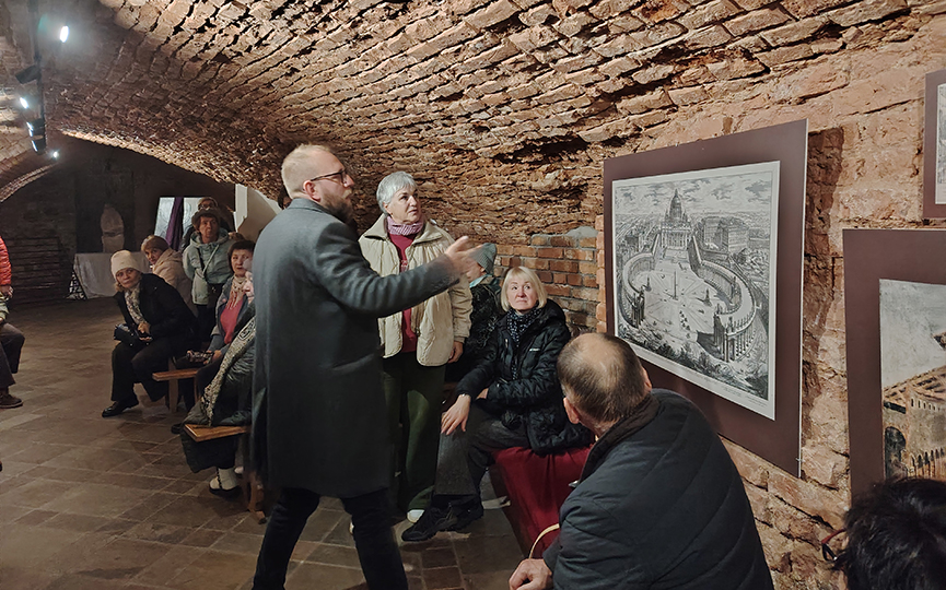 6-27-010.jpg 6-27-010.jpg