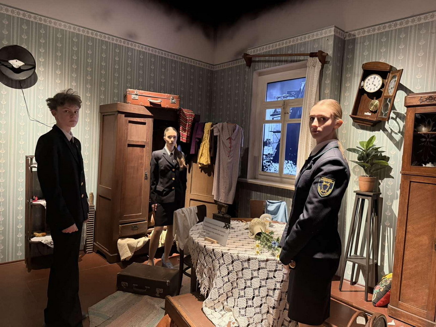 2-0-02-05-0 (10).jpg 2-0-02-05-0 (10).jpg