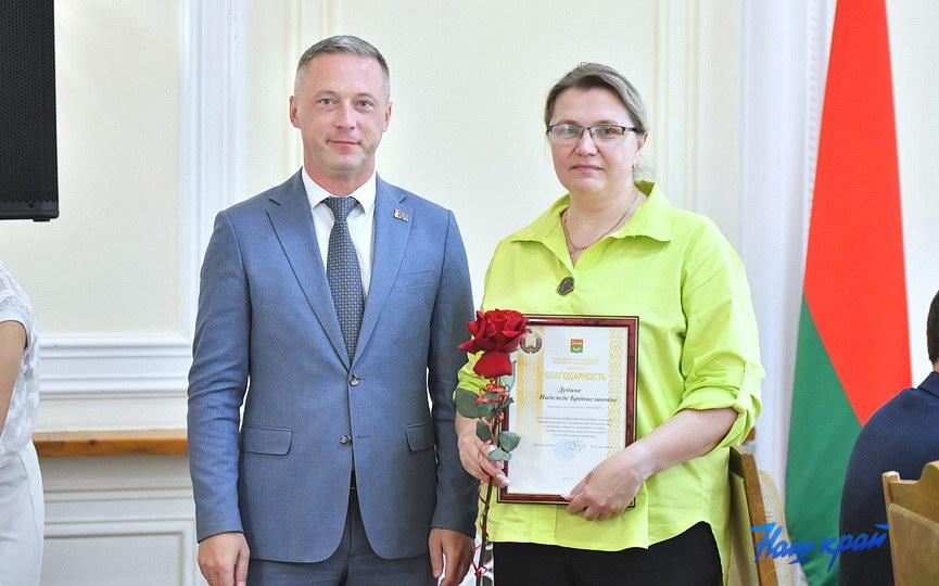 den-rabotnikov-torgovli-(11).JPG
