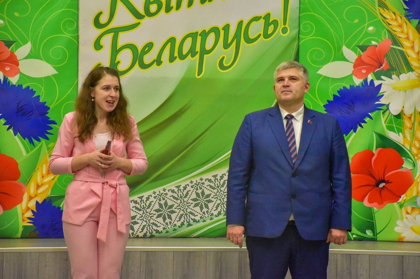 2025-12-17_11-46-(2).jpg 2025-12-17_11-46-(2).jpg