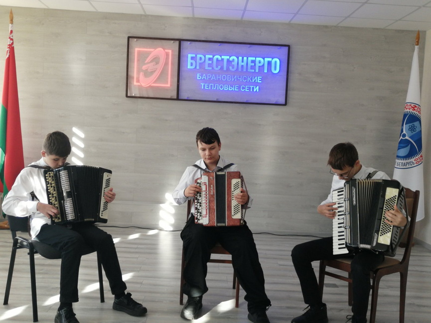 0-02-05-1333 (8).jpg 0-02-05-1333 (8).jpg