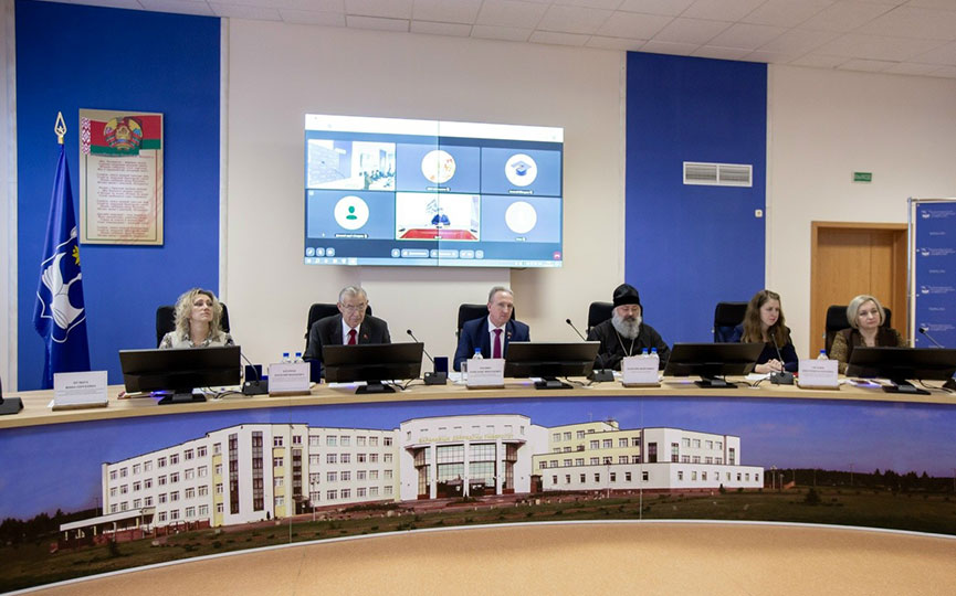 2025-11-21_15-17-55-004.jpg 2025-11-21_15-17-55-004.jpg