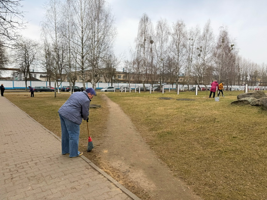 0-02-0-8.jpg 0-02-0-8.jpg