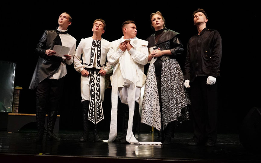 teatr-2.jpg