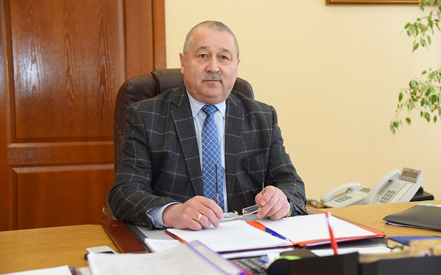mihail-poluyan.jpg