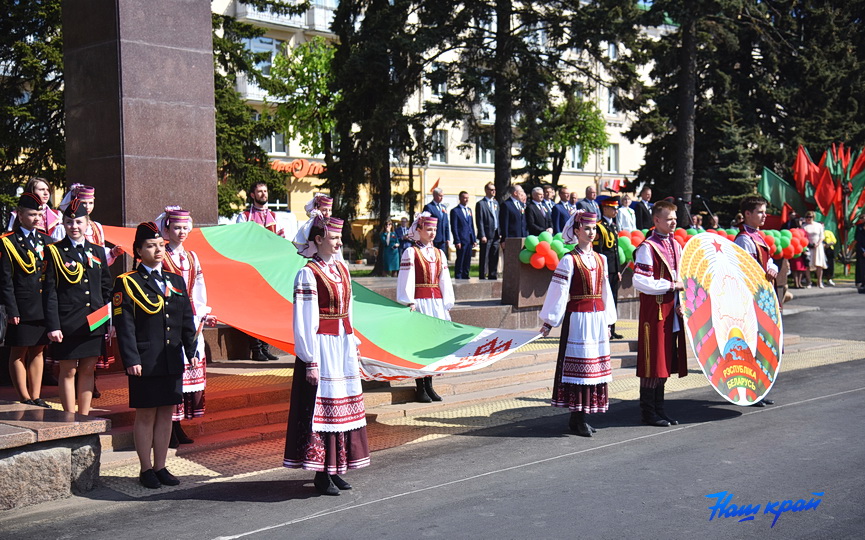 v-baranovichakh-otmechayut-vazhnyj-gosudarstvennyj-prazdnik- (25).JPG