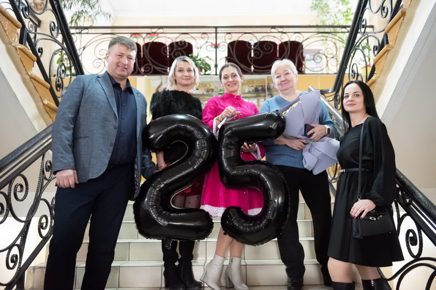 2025-12-12-(4).jpg 2025-12-12-(4).jpg