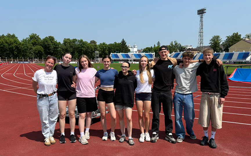 komanda.jpg komanda.jpg