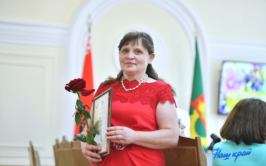 den-rabotnikov-torgovli-(14).JPG