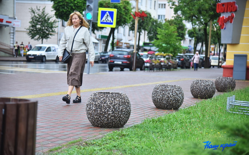 Необычные цветы в саду