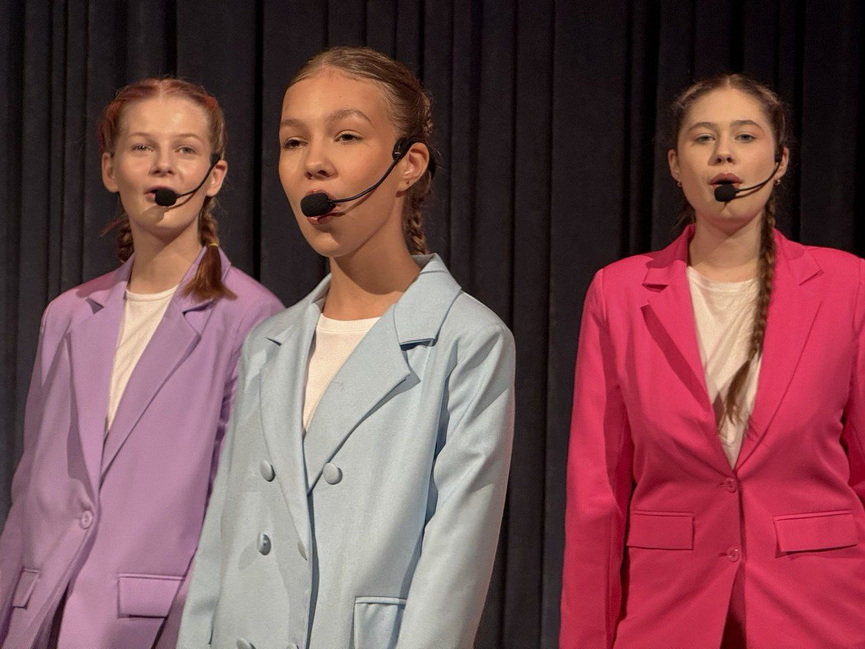 photo_2025-10-16_21-41-55 (3).jpg photo_2025-10-16_21-41-55 (3).jpg