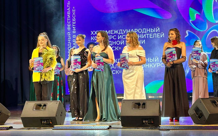 2025-11-28_20-39-59.jpg 2025-11-28_20-39-59.jpg