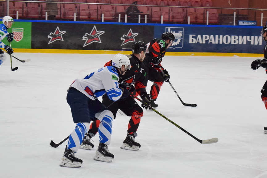 23-01-(4).jpg 23-01-(4).jpg