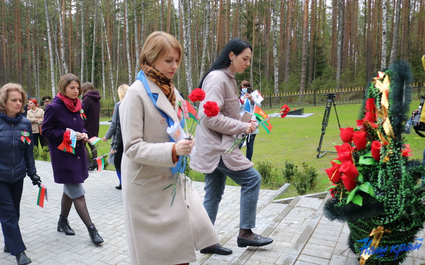 miting-8-05-02_09.jpg