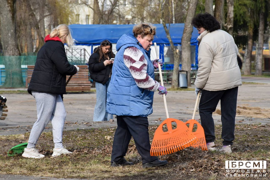 2026-03-27_18-41-3).jpg 2026-03-27_18-41-3).jpg