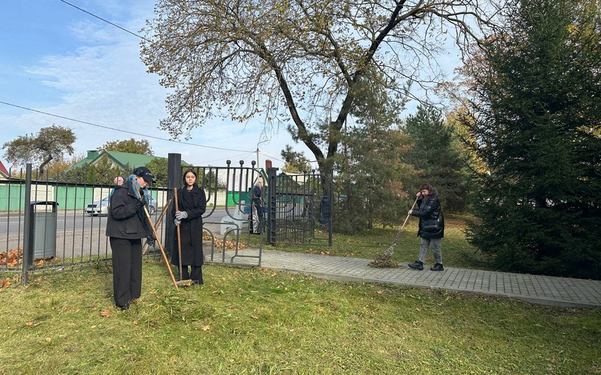 photo_2025-10-22_16-14-19.jpg photo_2025-10-22_16-14-19.jpg