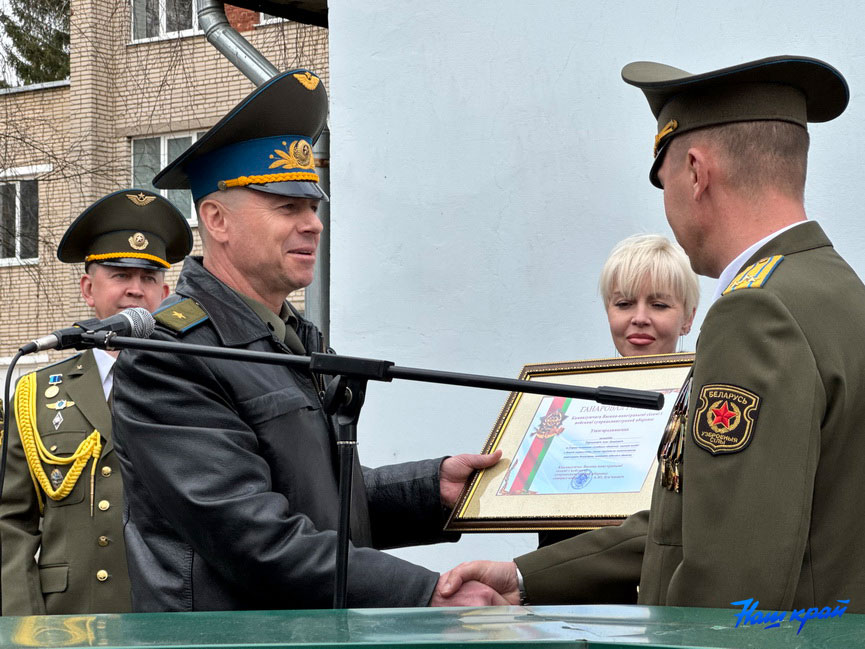 voennye-(2).jpg voennye-(2).jpg