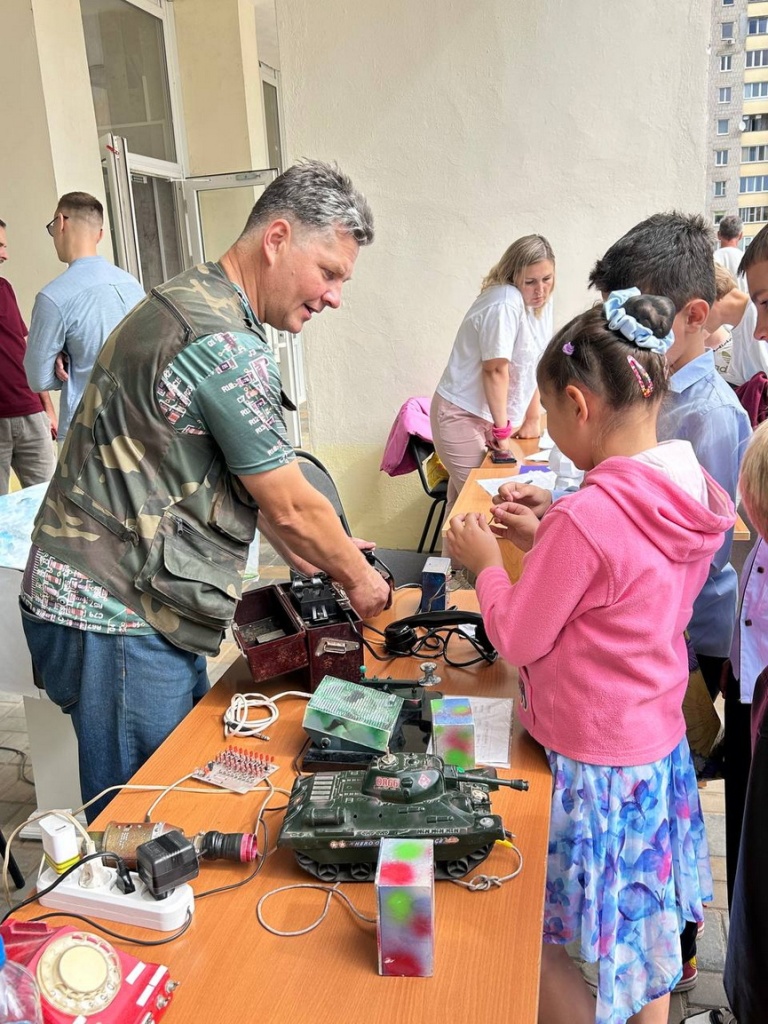 ddt-den (5).jpeg ddt-den (5).jpeg