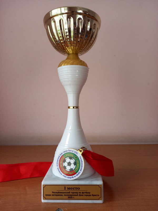 0-02-05-.jpg 0-02-05-.jpg