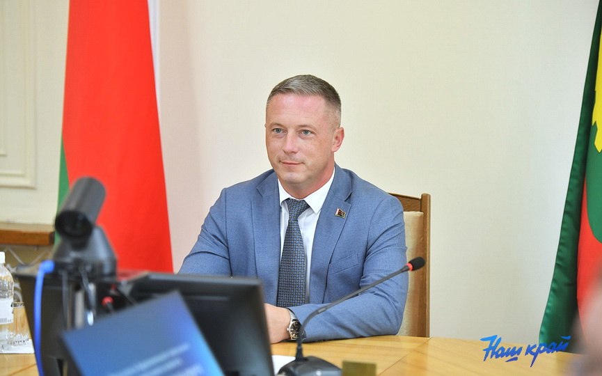 den-rabotnikov-torgovli-(2).JPG