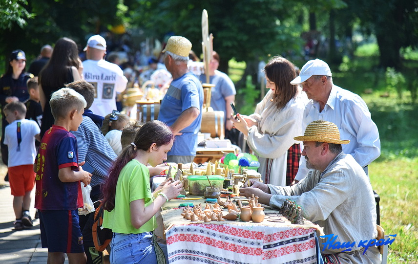 kroshynskij-festival-ploschadki-1.JPG