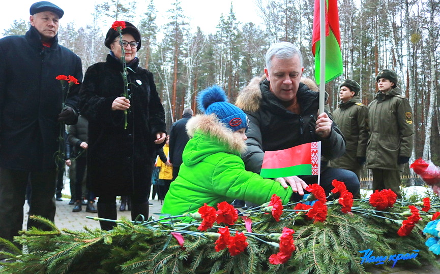 vozlozhenie-21-02-24 (8).JPG