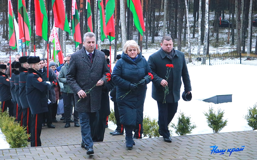 vozlozhenie-21-02-24 (5).JPG