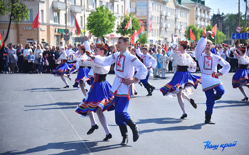 v-baranovichakh-otmechayut-vazhnyj-gosudarstvennyj-prazdnik- (30).JPG