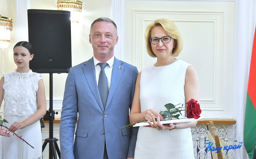 den-rabotnikov-torgovli-(5).JPG