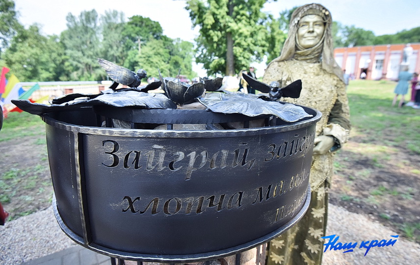 kroshyno-otkrytie-pamyatnika-24.JPG