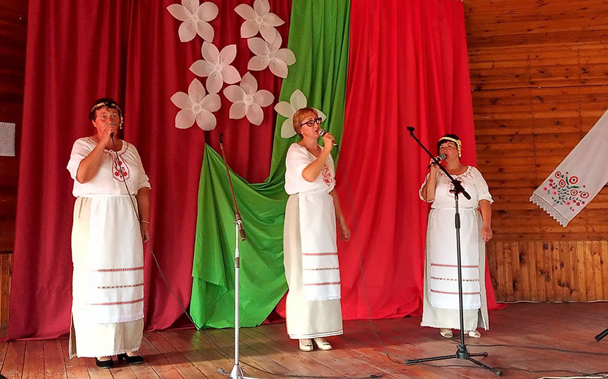 Podgornaya-den-derevni-10.jpg Podgornaya-den-derevni-10.jpg