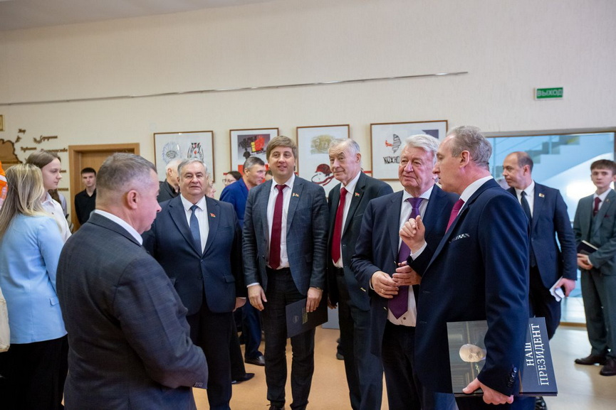 photo_2025-11-06_16-11-11.jpg photo_2025-11-06_16-11-11.jpg