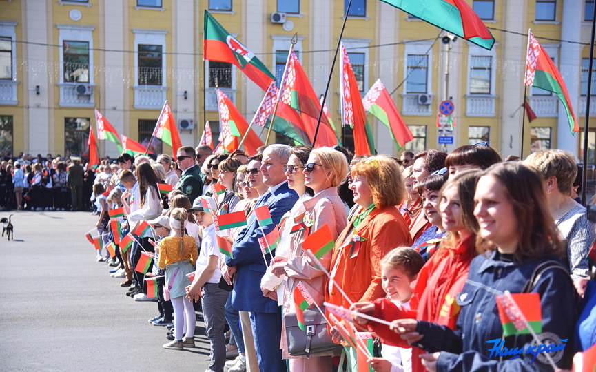 v-baranovichakh-otmechayut-vazhnyj-gosudarstvennyj-prazdnik- (4).JPG