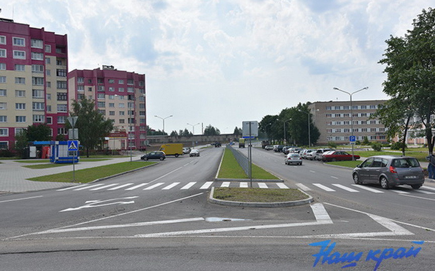 Где в барановичах можно. Барановичи въезд в город. Барановичи улица Тихая. Барановичи ул Солнечная 17. Республика Беларусь Барановичи улица Жукова 12.